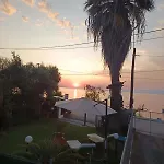 Sunset Oasis Apartment