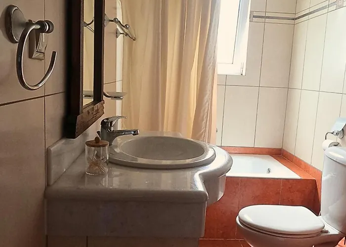 Sunset Oasis Mítikas